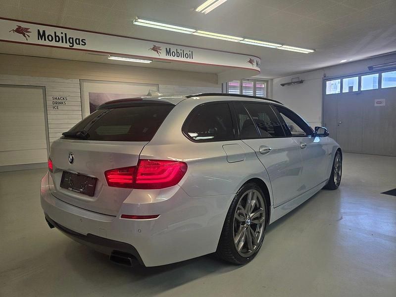 Gebraucht BMW M550 Shadowline 381 PS (280 kW) 2015 Limousine