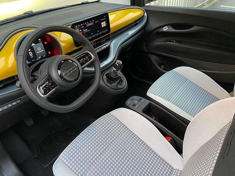 Neu Fiat 500 65 PS (47 kW) 2026 Limousine