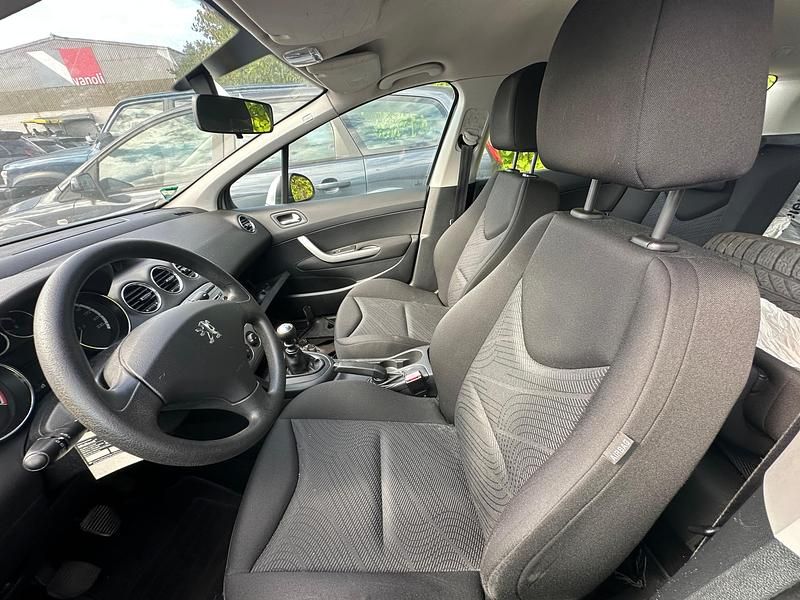 Gebraucht Peugeot 308 SW 110 PS (80 kW) 2010 Kombi