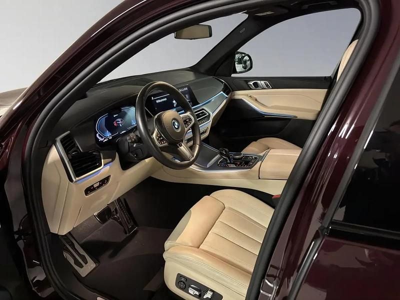 Gebraucht BMW X5 394 PS (289 kW) 2025 Bordeaux SUV