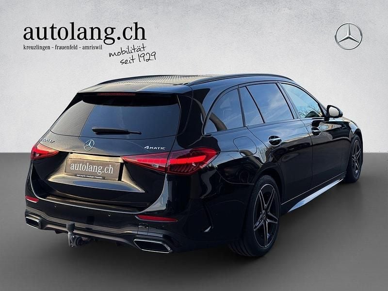 Gebraucht Mercedes C220 AMG line 200 PS (147 kW) 2024 Kombi