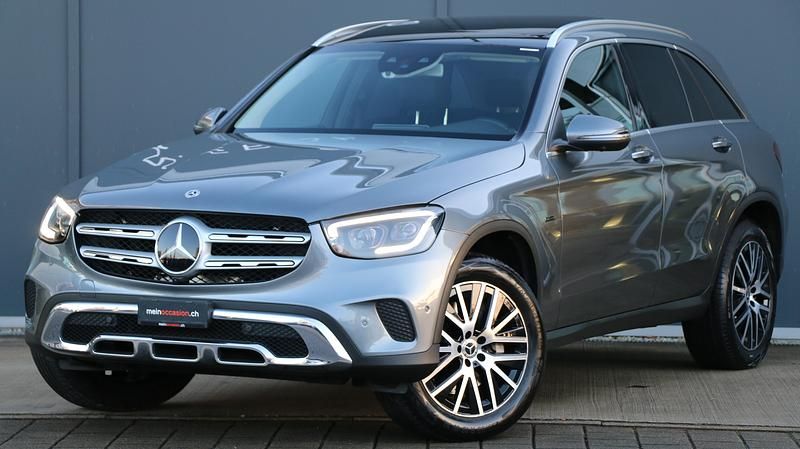 Gebraucht Mercedes GLC300e 211 PS (155 kW) 2020