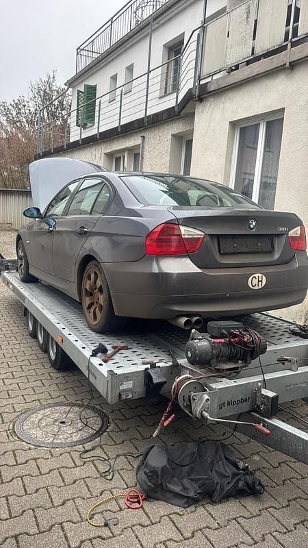 Gebraucht 2008 BMW 318 | CHF 1’450 - Bild 1/3