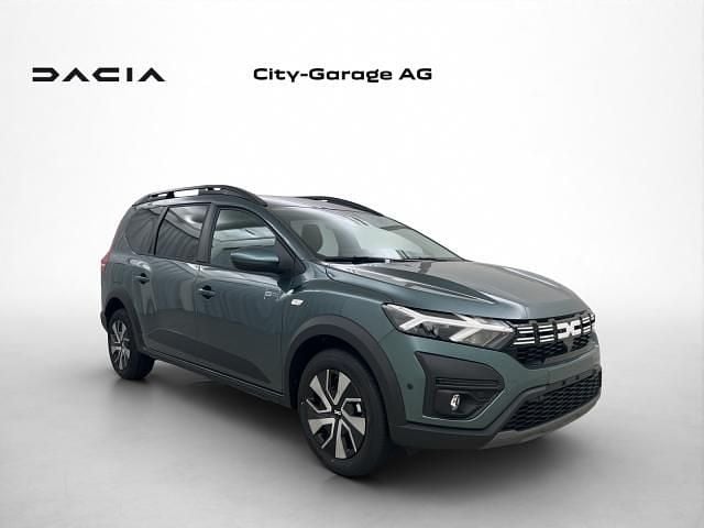 Neu Dacia Jogger Expression 110 PS (80 kW) 2025 Grün Van / Kleinbus
