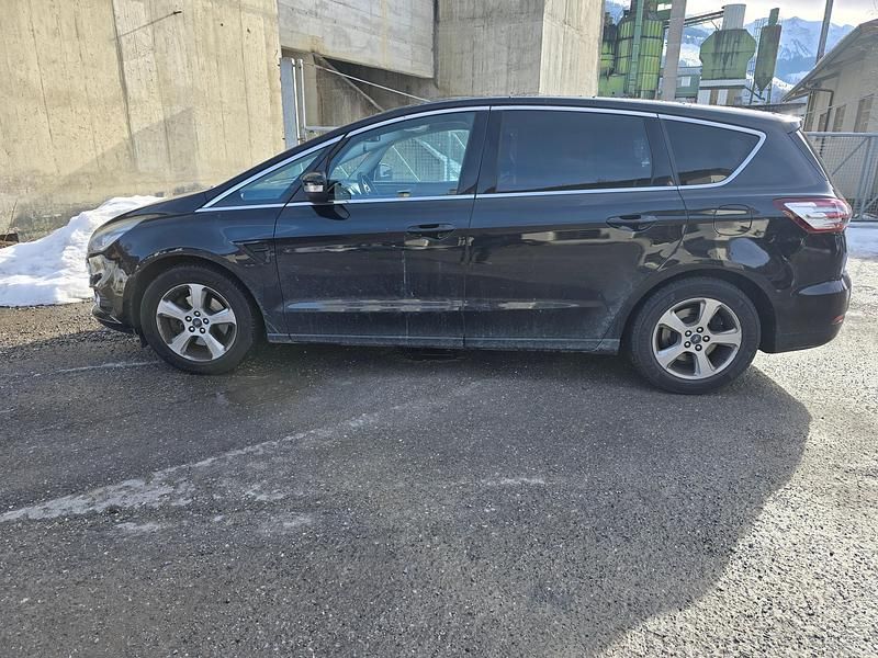 Gebraucht Ford S-MAX Titanium 240 PS (176 kW) 2016 Van / Kleinbus