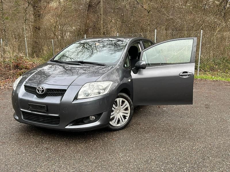 Gebraucht 2007 Toyota Auris Terra | CHF 2’200 - Bild 1/4