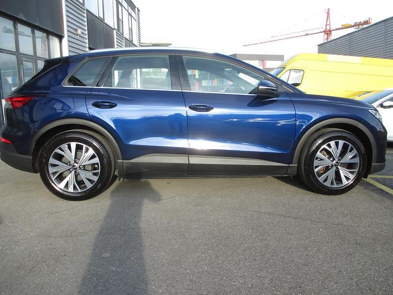 Gebraucht Audi Q4 e-tron Comfort 150 kW (204 PS) 2023 SUV