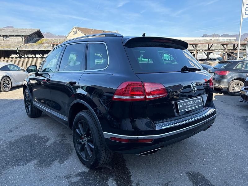 Gebraucht VW Touareg 262 PS (192 kW) 2015 SUV