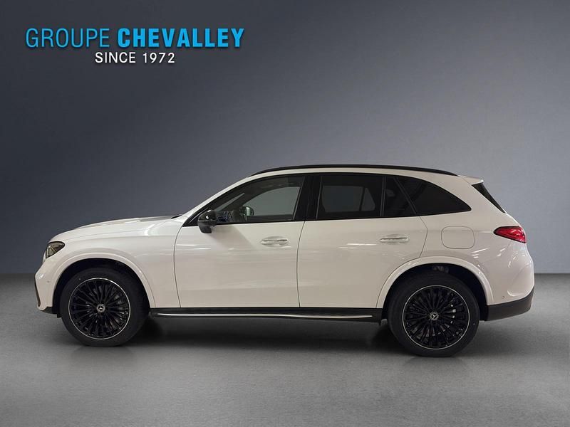 Neu Mercedes GLC300e 313 PS (230 kW) 2025 Weiss SUV