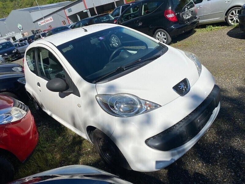 Gebraucht 2008 Peugeot 107 Kleinwagen | CHF 490 - Bild 1/4