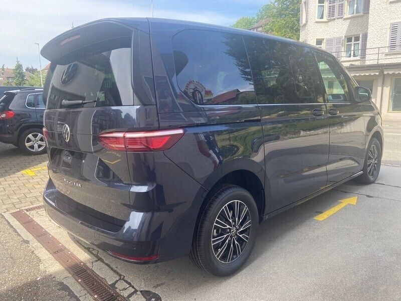 Gebraucht VW Multivan 150 PS (110 kW) 2024 Van