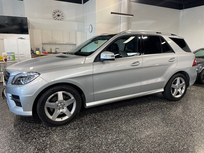Gebraucht Mercedes ML350 258 PS (189 kW) 2014 SUV