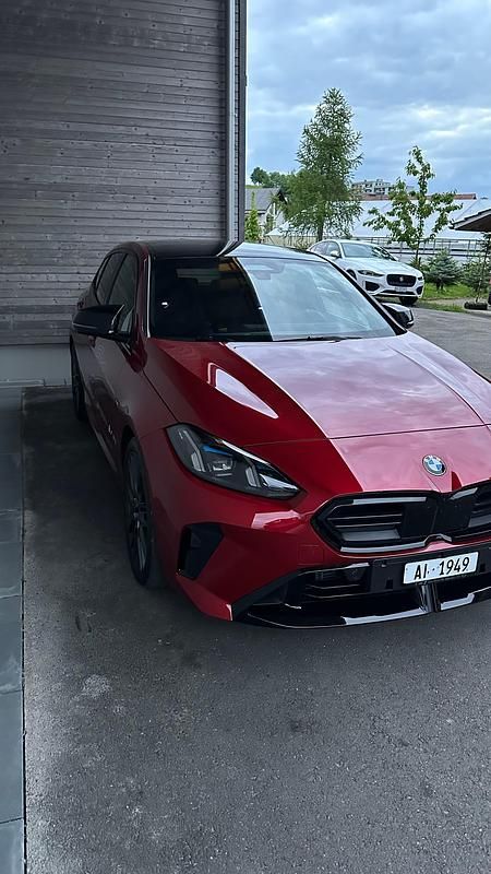 Gebraucht 2025 BMW M135 M Sport Kleinwagen | CHF 56’300 - Bild 1/4