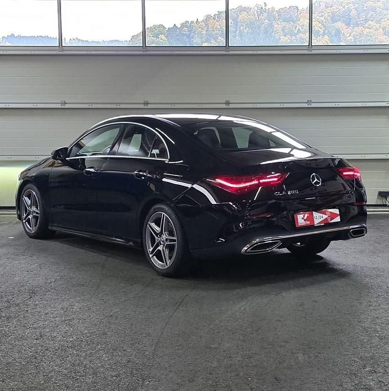 Gebraucht Mercedes CLA200 AMG line 163 PS (119 kW) 2024