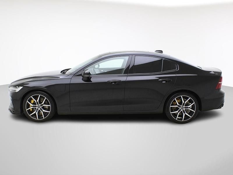 Gebraucht Volvo S60 455 PS (334 kW) 2024 Schwarz Limousine