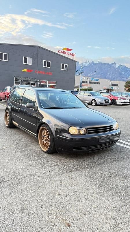 Gebraucht 2000 VW Golf IV GTI Limousine | CHF 3’900 - Bild 1/4