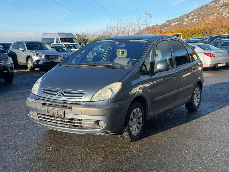 Gebraucht Citroën Xsara Picasso 110 PS (80 kW) 2011 Van / Kleinbus