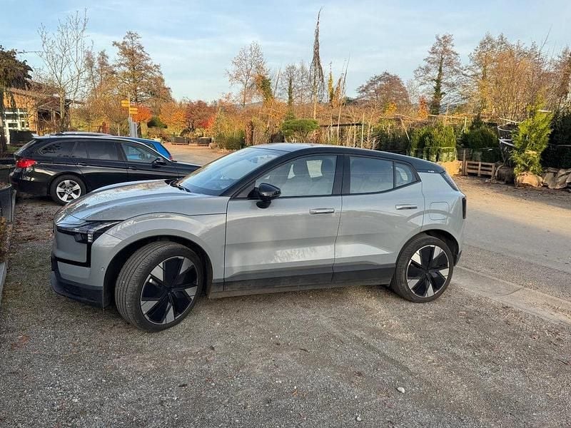 Gebraucht 2024 Volvo EX30 Performance SUV | CHF 33’000 (Superpreis) - Bild 1/4