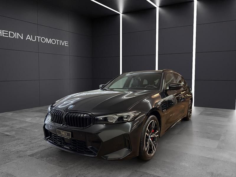 Schwarz Gebraucht 2023 BMW 330e Comfort Edition Kombi | CHF 42’900 (Teuer) - Bild 1/4