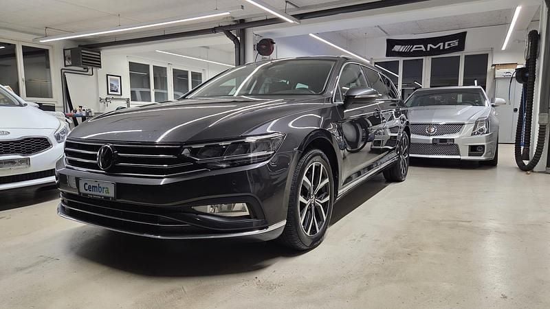 Gebraucht VW Passat Elegance 200 PS (147 kW) 2020
