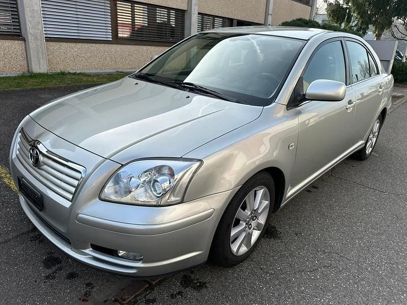 Gebraucht Toyota Avensis Sol 147 PS (108 kW) 2005 Kleinwagen