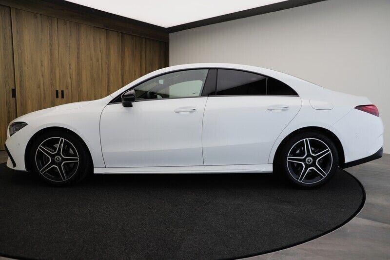 Gebraucht Mercedes CLA200 AMG line 163 PS (119 kW) 2023