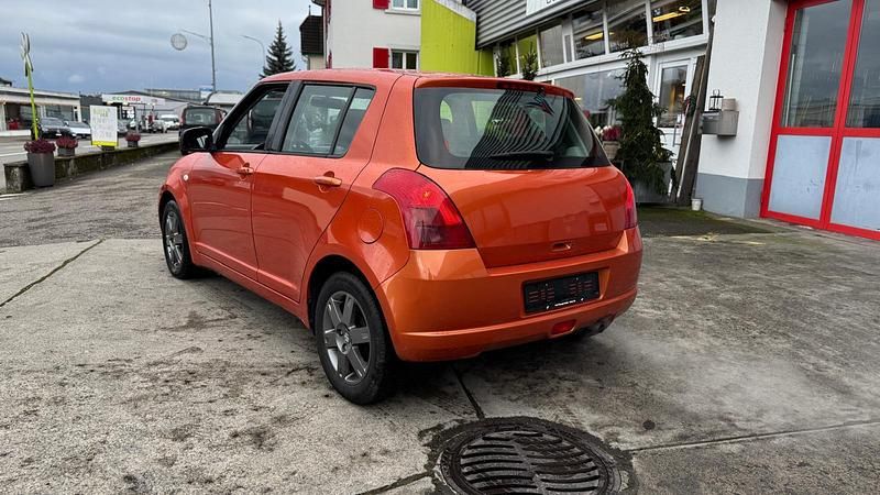 Gebraucht Suzuki Swift GL 92 PS (67 kW) 2005