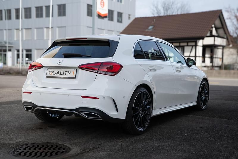 Gebraucht Mercedes A250 AMG line 224 PS (164 kW) 2019