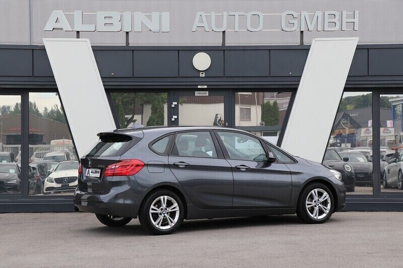 Gebraucht BMW 218 Active Tourer Sport Line 150 PS (110 kW) 2014 Van / Kleinbus