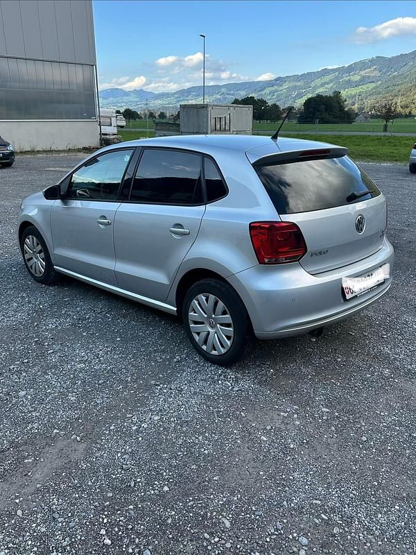 Gebraucht VW Polo Comfortline 90 PS (66 kW) 2012