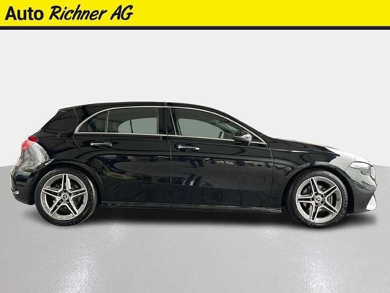 Gebraucht Mercedes A200 AMG line 177 PS (130 kW) 2024