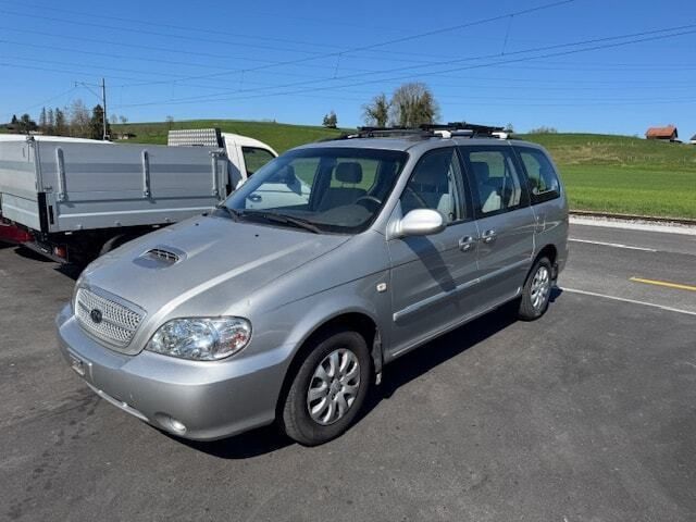 Gebraucht 2003 Kia Carnival Van / Kleinbus | CHF 6’600 - Bild 1/4