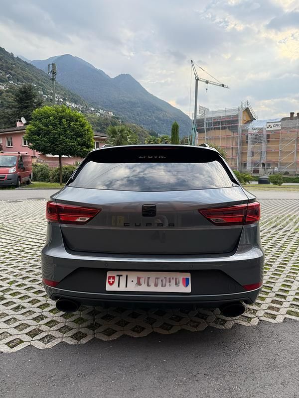 Gebraucht Seat Leon ST 4Drive 300 PS (220 kW) 2018 Kombi