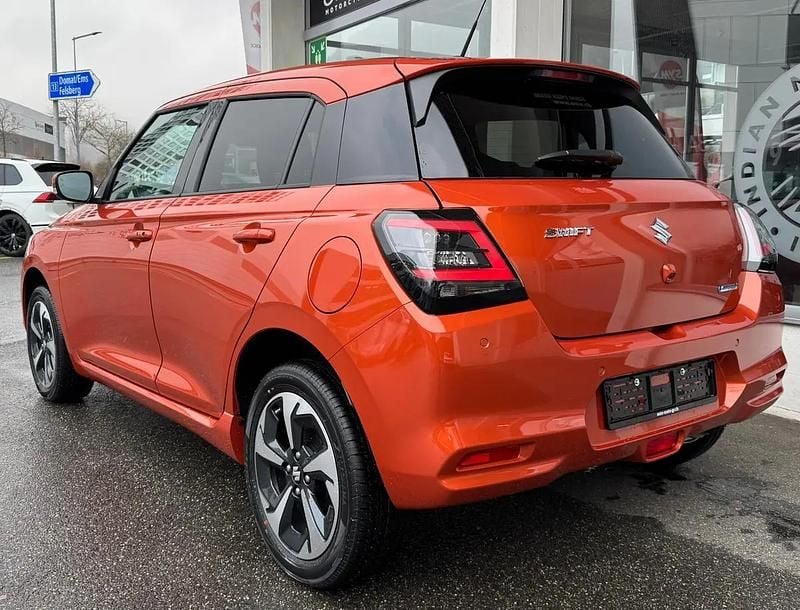 Neu Suzuki Swift 82 PS (60 kW) 2025 Orange Kleinwagen