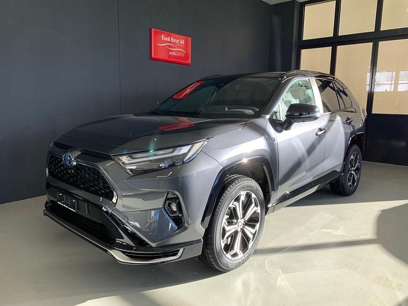 Gebraucht 2024 Toyota RAV4 Hybrid Platinum SUV | CHF 60’900 - Bild 1/4