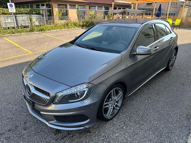 Gebraucht Mercedes A180 AMG line 122 PS (89 kW) 2014