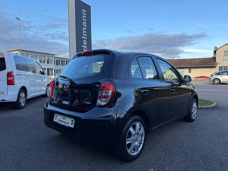 Gebraucht Nissan Micra Acenta 80 PS (58 kW) 2013 Schwarz Kleinwagen