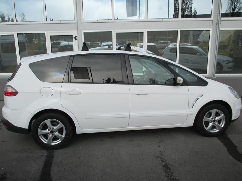 Gebraucht Ford S-MAX S 145 PS (106 kW) 2009 Van / Kleinbus