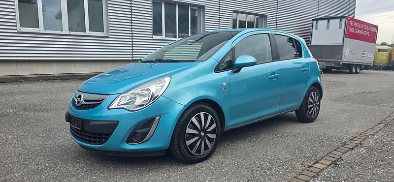 Gebraucht Opel Corsa Color Edition 100 PS (73 kW) 2012 Kleinwagen