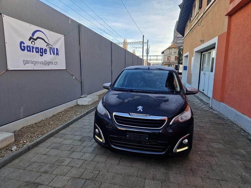Gebraucht Peugeot 108 Allure Top 82 PS (60 kW) 2016 Kleinwagen