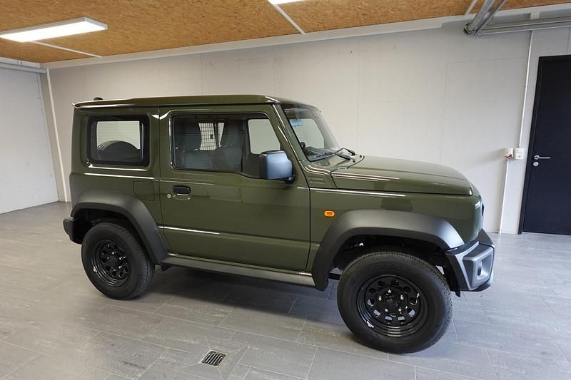 Gebraucht Suzuki Jimny 102 PS (75 kW) 2024 SUV