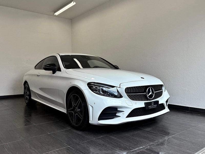 Gebraucht Mercedes C200 AMG line 184 PS (135 kW) 2019 Coupé