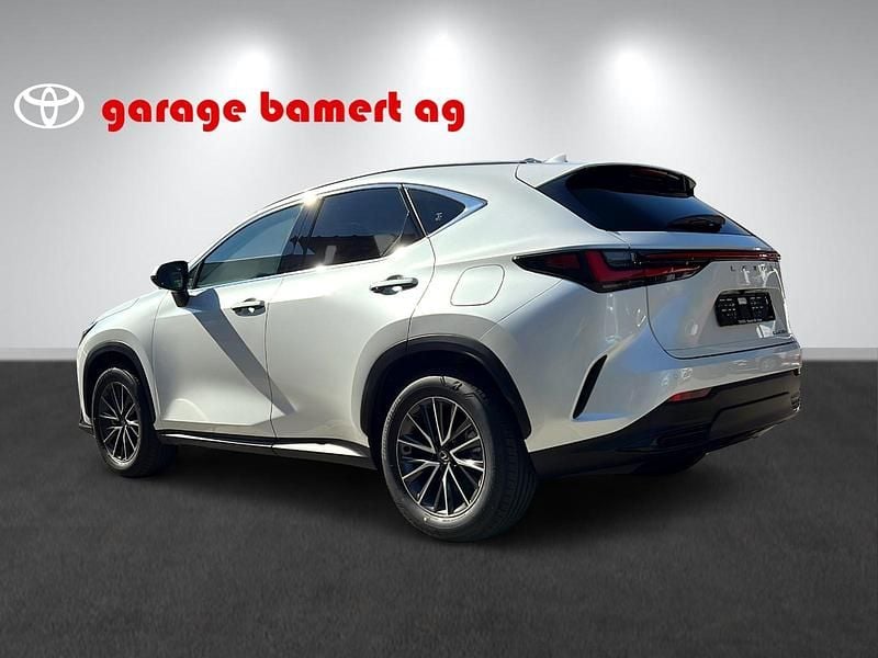 Neu Lexus NX450h+ 309 PS (227 kW) 2025 SUV