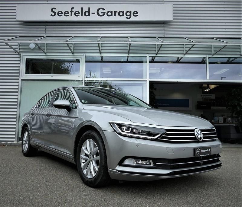 Gebraucht VW Passat Comfortline 180 PS (132 kW) 2015 Limousine