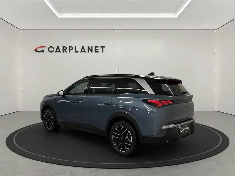 Neu Peugeot 5008 GT 145 PS (106 kW) 2025 Blau SUV
