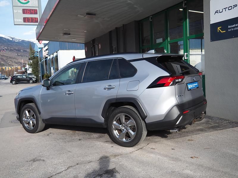 Gebraucht Toyota RAV4 Hybrid Trend 222 PS (163 kW) 2019 SUV