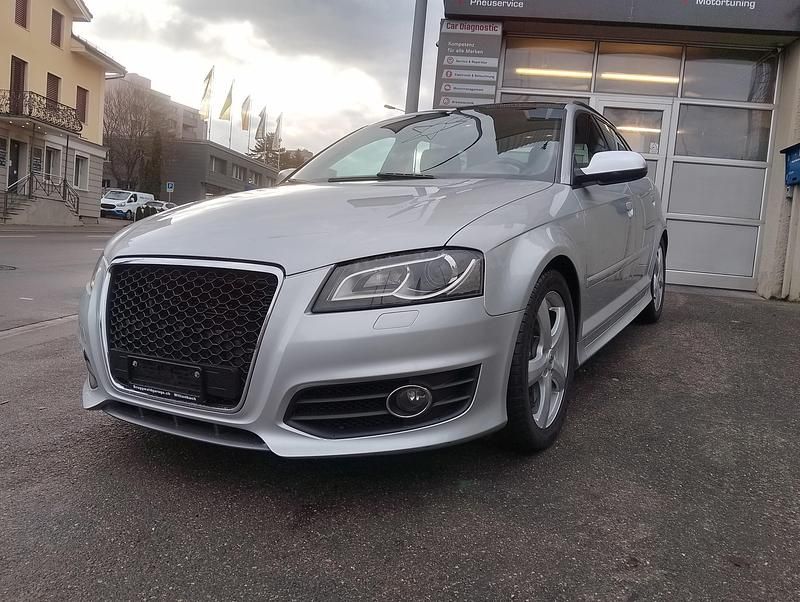 Gebraucht Audi S3 265 PS (194 kW) 2011 Kleinwagen