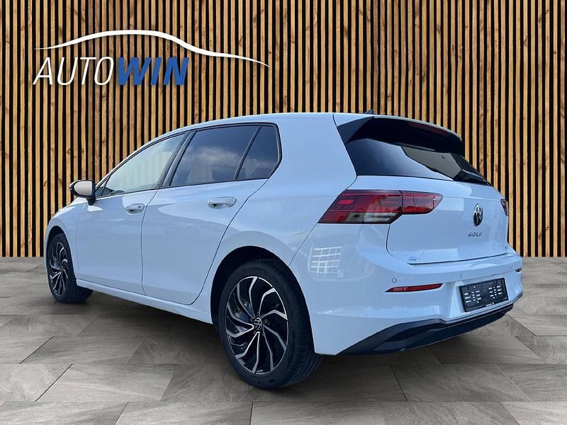 Gebraucht VW Golf VIII Style 150 PS (110 kW) 2023 Limousine