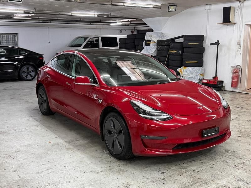 Gebraucht 2020 Tesla Model 3 Limousine | CHF 21’990 (Guter Preis) - Bild 1/4