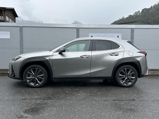 Gebraucht Lexus UX E-FOUR 184 PS (135 kW) 2025 SUV